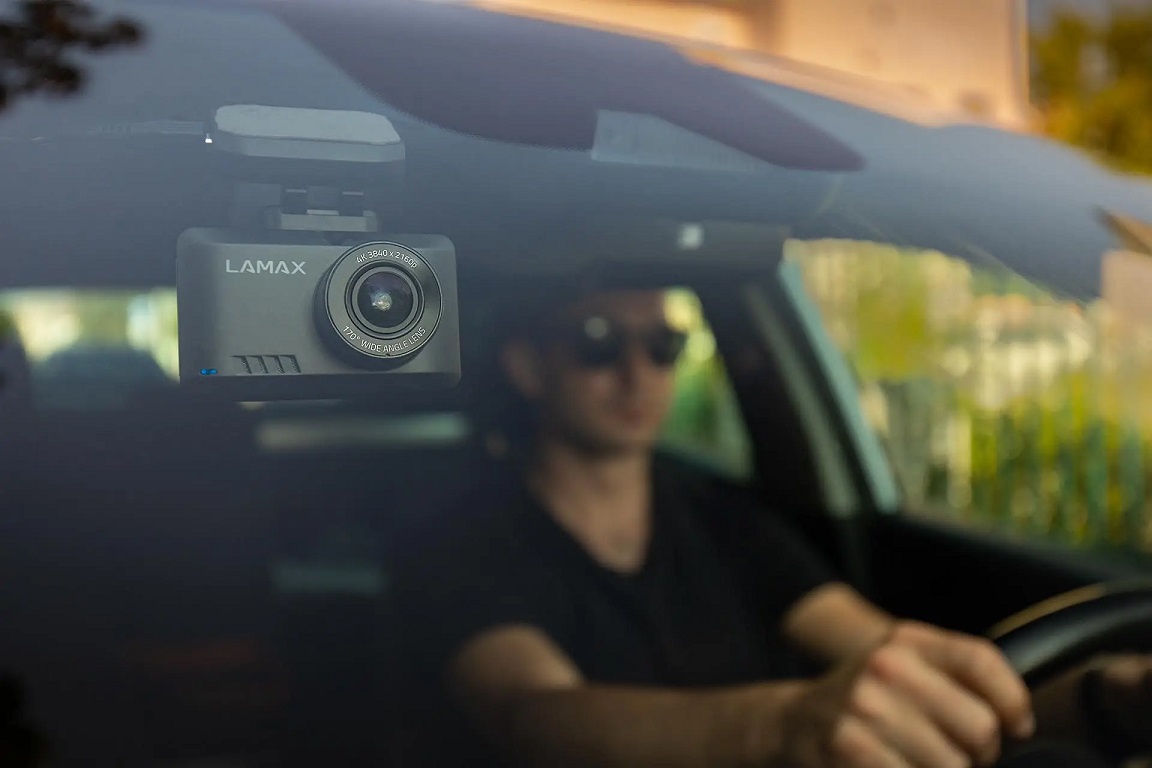 Lamax T10 predná kamera do auta