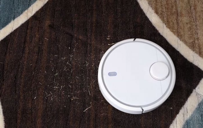 Xiaomi Mi Robot Vacuum si poradí aj s nečistotami na koberci