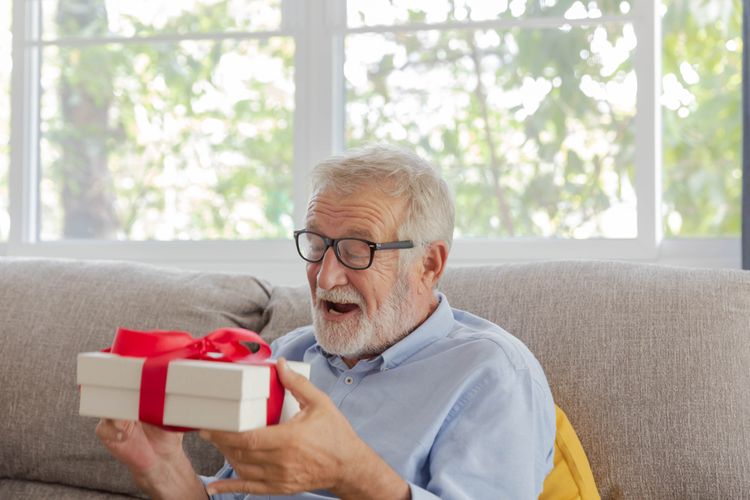 Ako vybrať darček pre otca a starého otca