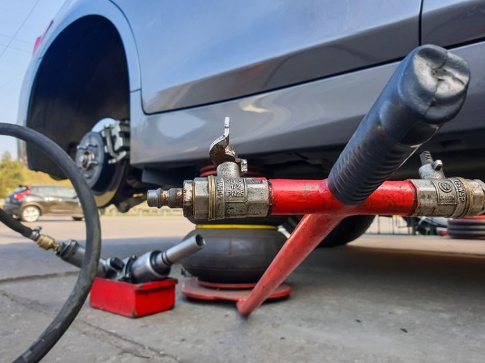 Pneumatický zvedák na auto – výběr