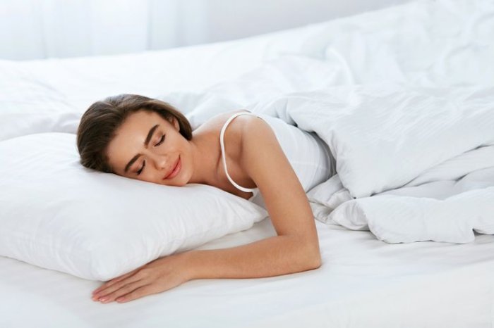 Výběr matrace podle polohy během spánku