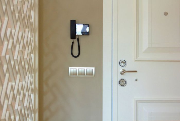 Umístění videotelefonu u vchodových dveří