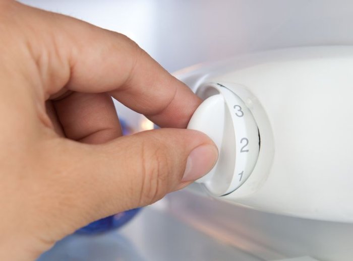Jak regulovat teplotu v lednici?