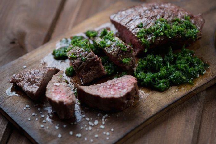 Chimichurri steak