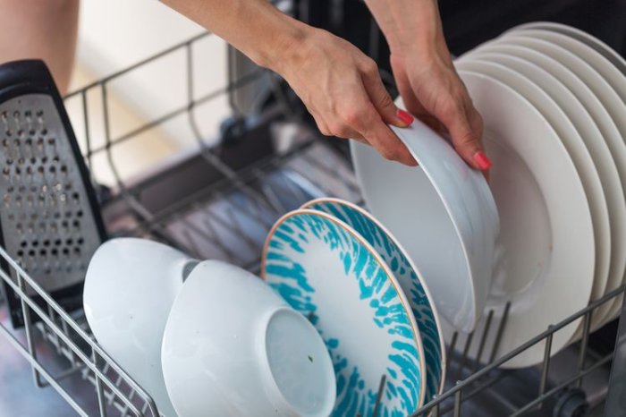 Jak správně ukládat nádobí do myčky