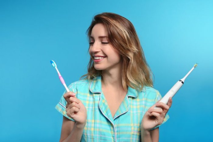 Klasické vs elektrické zubné kefky: Je elektrická zubná kefka lepšia ako klasická?