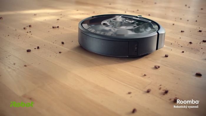 Robotický vysávač iRobot Roomba i7+