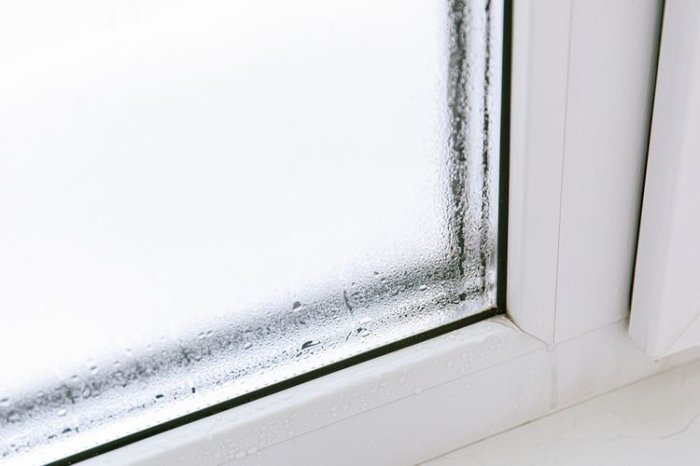 Zarosené okná – vlhkosť v byte