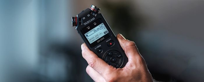 Poloprofesionálny diktafón Tascam DR-05X