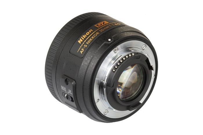 Objektív Nikon AF-S 35 mm f/1,8G DX