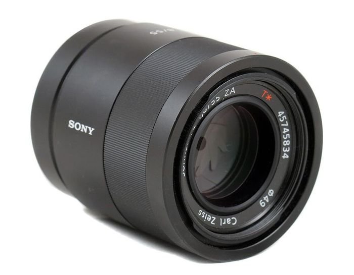 Sony FE Sonnar T* 55mm f/1.8 ZA recenzia