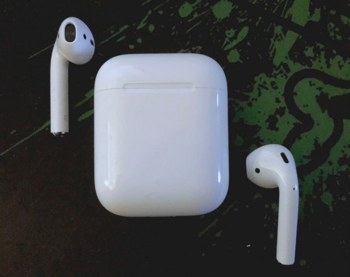 Slúchadlá Apple AirPods