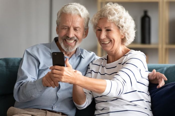 Dotykový mobil pre seniorov – ovládanie