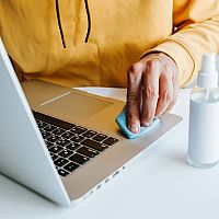 Ako stíšiť počítač? Čistenie od prachu, výmena ventilátora a disku či zvuková izolácia