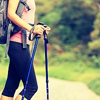 Najlepšie trekingové palice, turistické palice a palice na Nordic walking